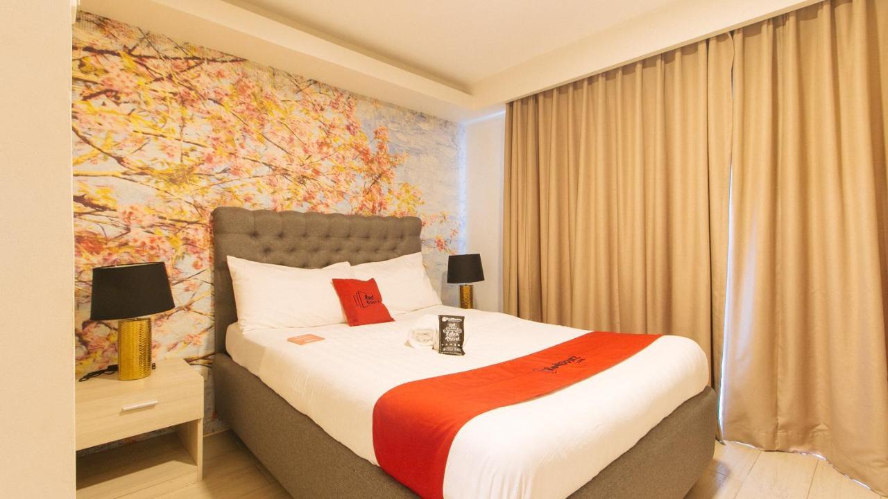 Reddoorz Plus At La Belle Residences Makati City Exteriör bild